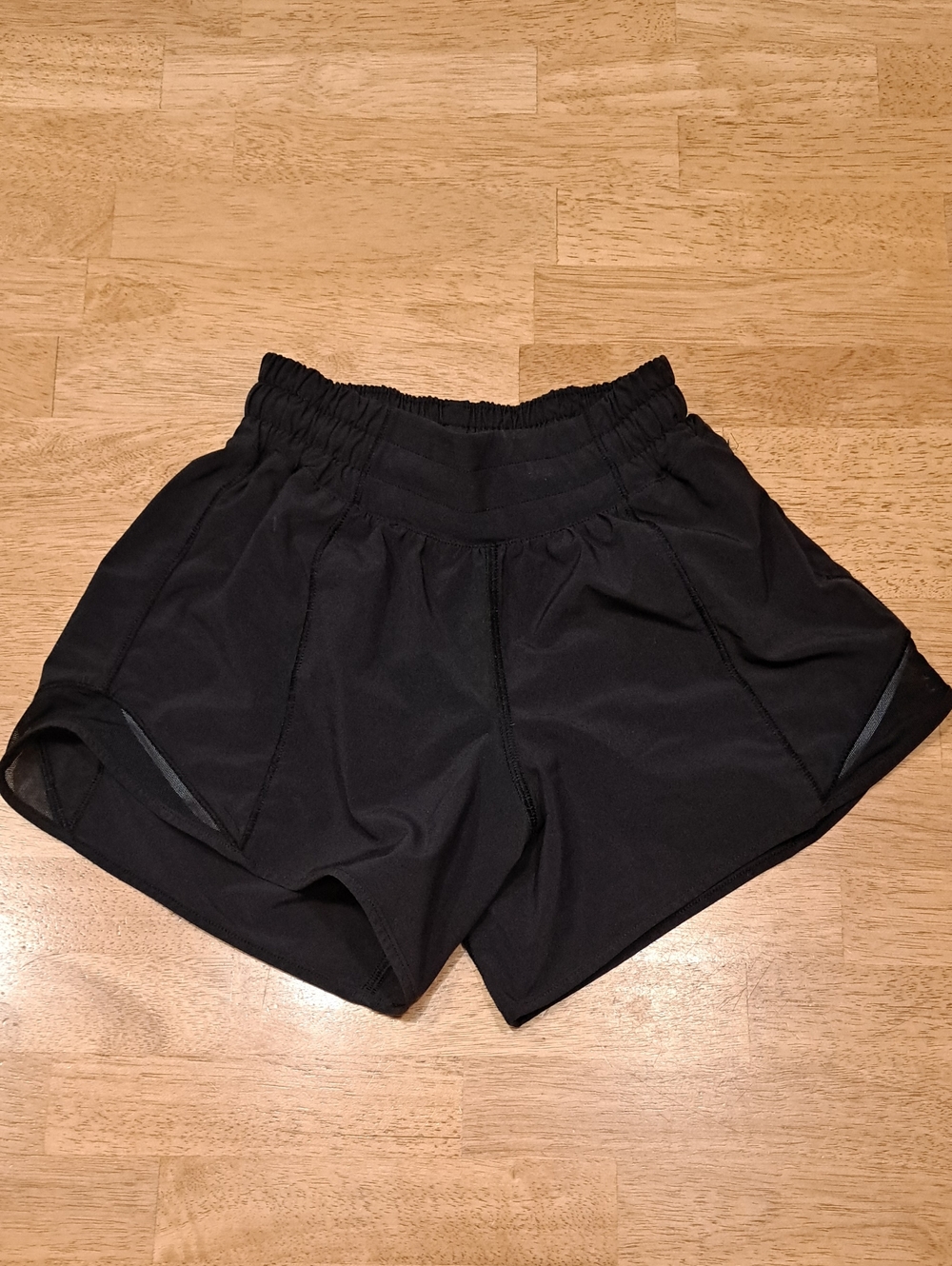 Black Lululemon Hotty Hot Shorts Size 0 With 4 inch Inseam, Gently Used